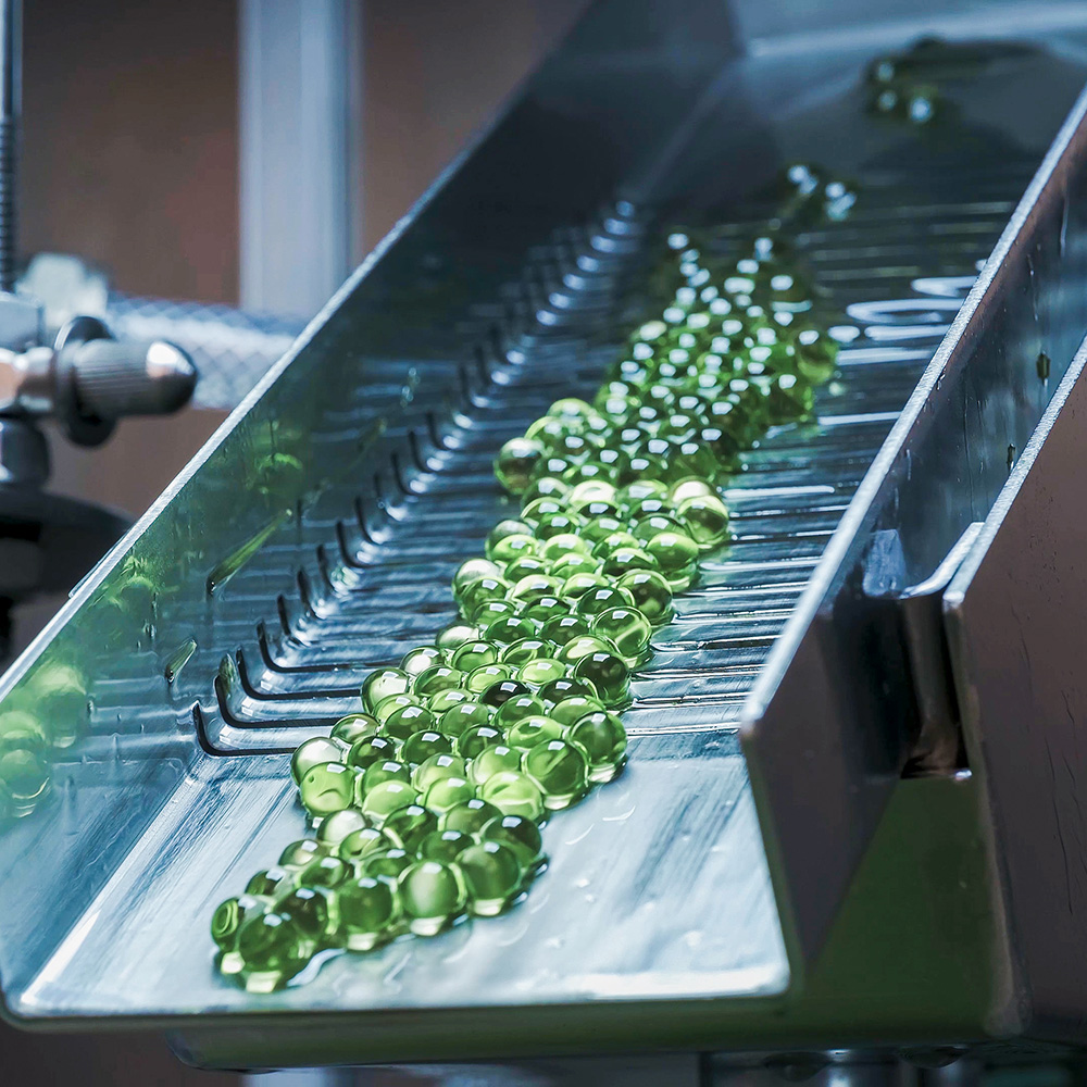 CBD oil Encapsulator for the production of CBD oil capsules, encapsulating CBD oil. Cbd products from oils, vaping pens, edibles, gummies and more.
