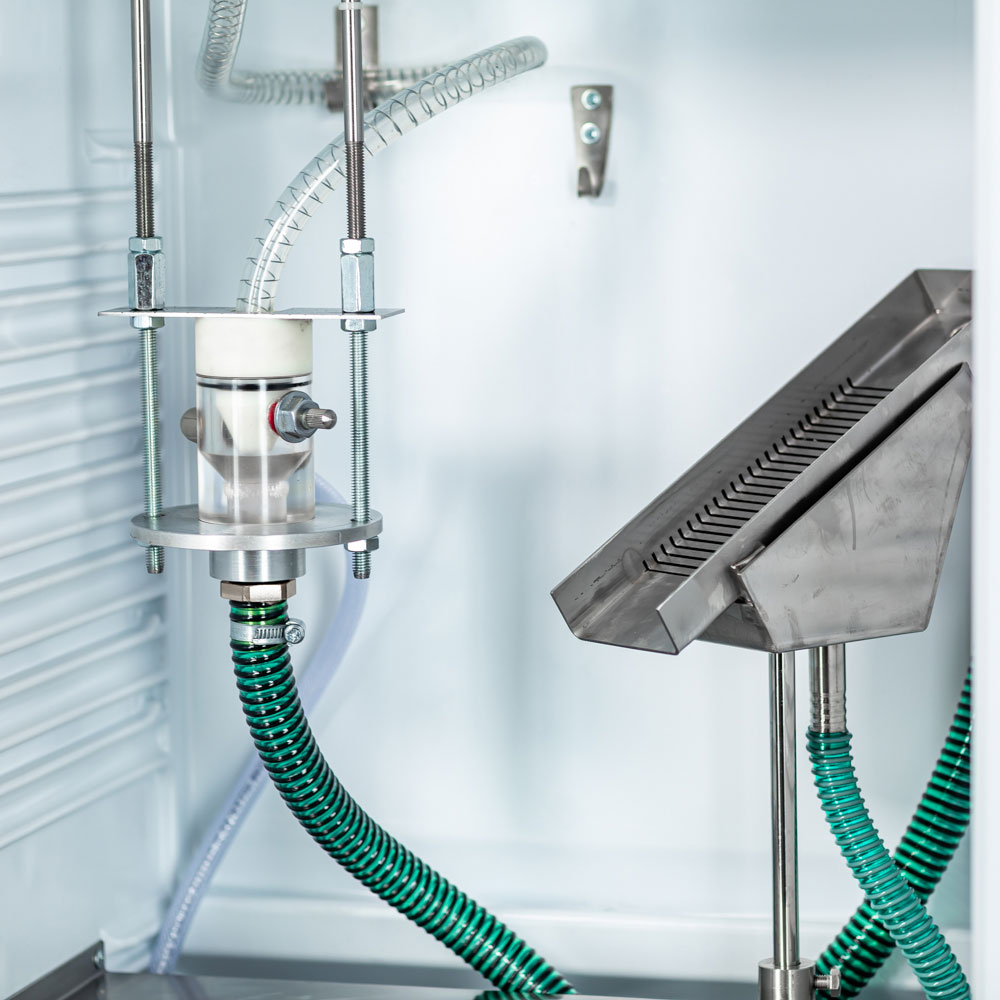 CBD oil Encapsulator for the production of CBD oil capsules, encapsulating CBD oil. Cbd products from oils, vaping pens, edibles, gummies and more.