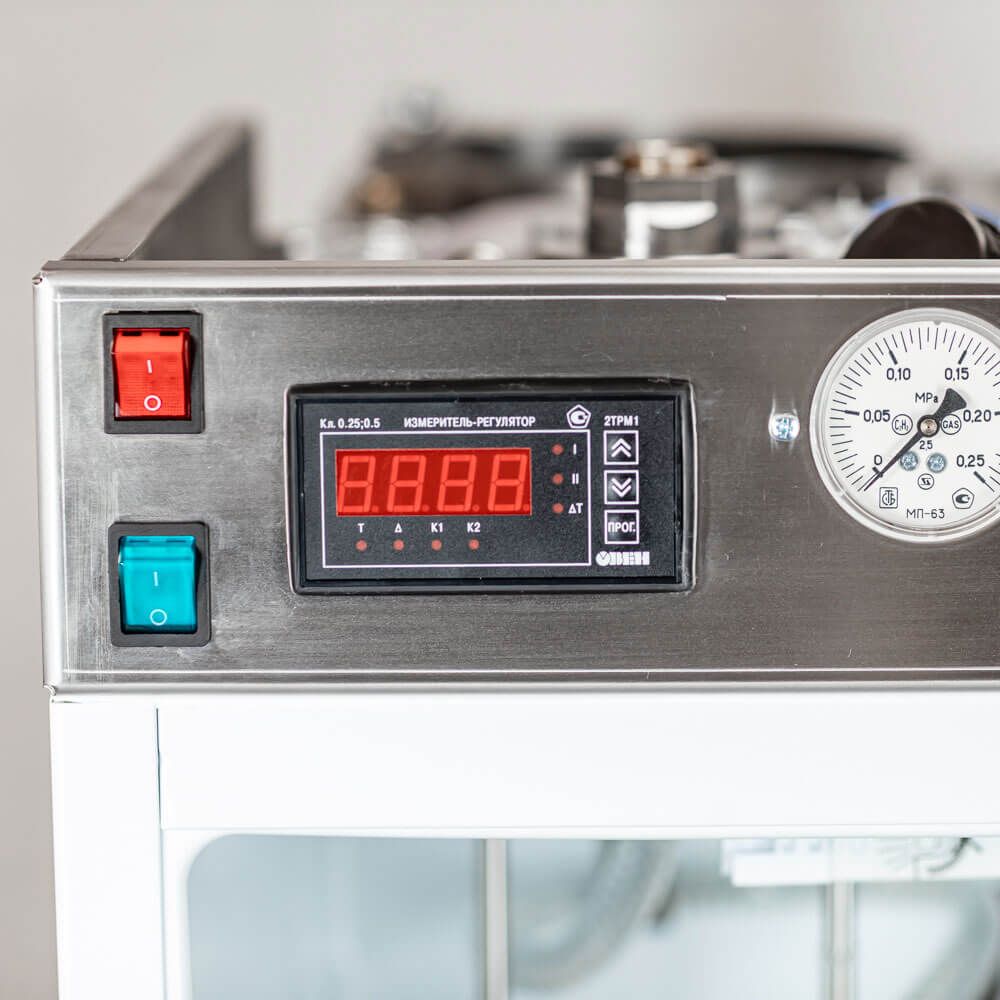 Hemp oil Encapsulator for the production of Hemp oil capsules, encapsulating Hemp oil. Hemp products from oils, vaping pens, edibles, gummies and more.